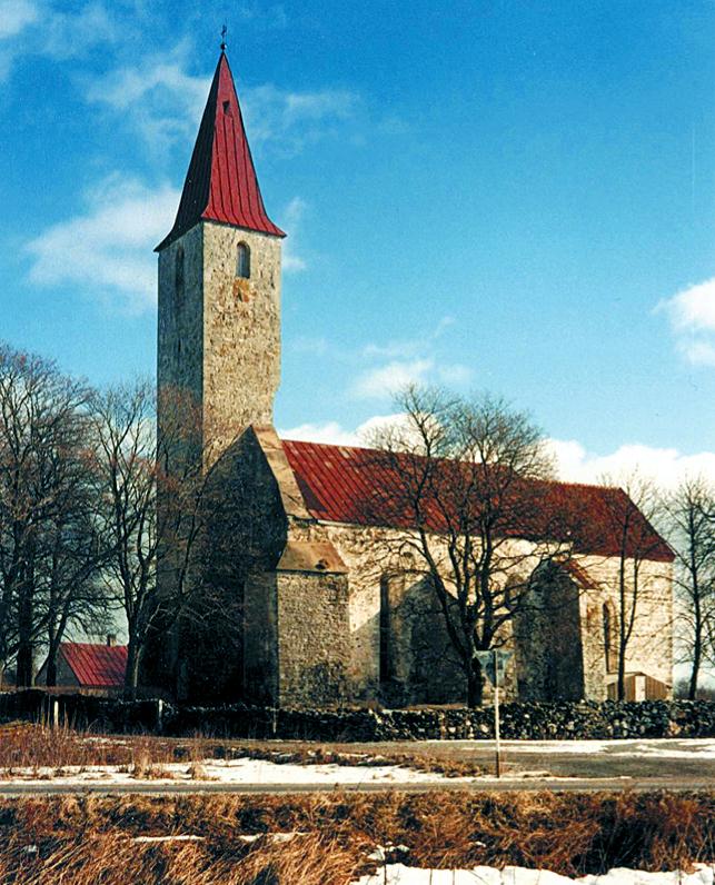 File:Püha Jakobi kirik_Saaremaa.jpg